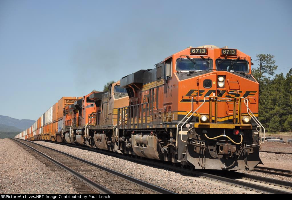 Intermodal climbs east up the grade